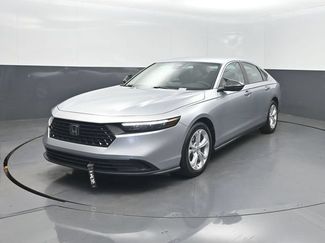 Used 2025 Honda Accord LX video 2