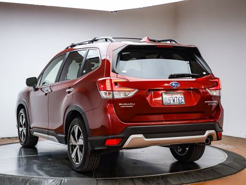 Used 2019 Subaru Forester Touring image 9