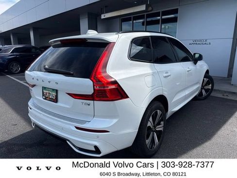 Used 2025 Volvo XC60 T8 Core w/ Protection Package Premier AWD/4WD image 3