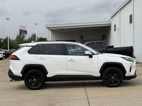Used 2024 Toyota RAV4 XLE image 3