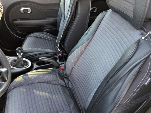Used 2016 Kia Soul image 21