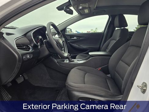 Used 2021 Chevrolet Malibu LT FWD image 12