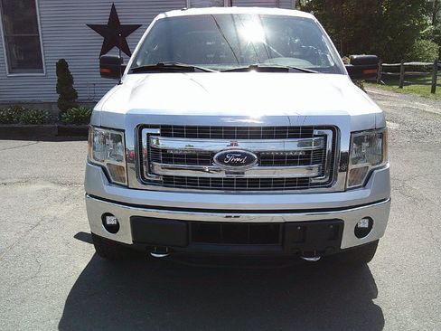 Used 2014 Ford F150 XLT w/ Equipment Group 302A Luxury AWD/4WD image 9
