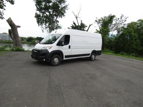 Used 2025 RAM ProMaster 3500 w/ Convenience Group FWD image 30
