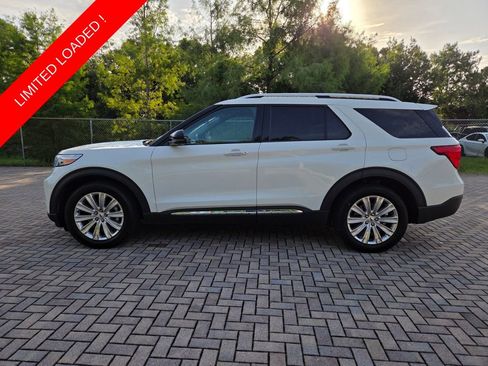 Used 2023 Ford Explorer Limited w/ Equipment Group 301A RWD image 8