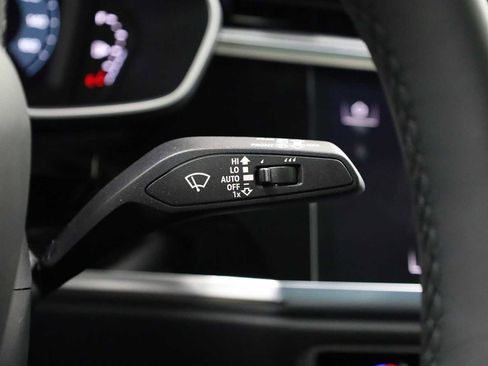 Certified 2025 Audi Q3 2.0T Premium w/ Convenience Package image 28