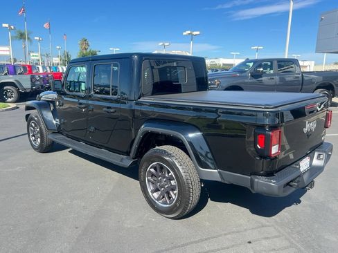 Used 2022 Jeep Gladiator Overland w/ Popular Equipment Package AWD/4WD image 21