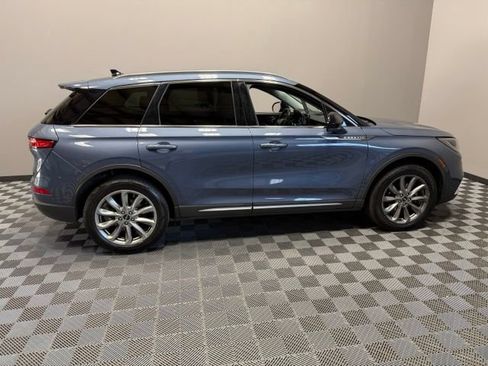 Used 2022 Lincoln Corsair AWD w/ Premium Package image 7