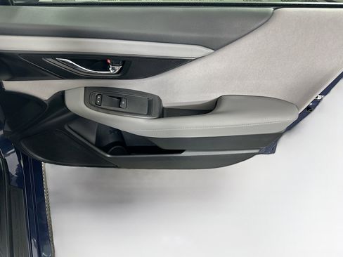 Used 2025 Subaru Legacy Premium AWD/4WD image 31