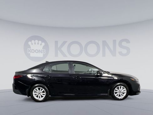 Used 2026 Toyota Camry LE FWD image 12