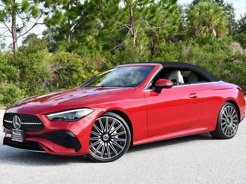 Used 2024 Mercedes-Benz CLE 300 4MATIC Cabriolet image 24