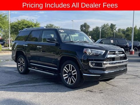 Used 2023 Toyota 4Runner Limited AWD/4WD image 7