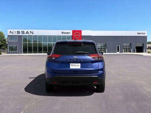 New 2026 Nissan Rogue SV w/ Cold Weather Package AWD/4WD image 12