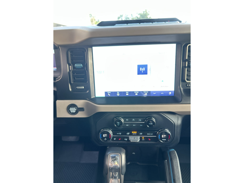Used 2023 Ford Bronco Wildtrak AWD/4WD image 14