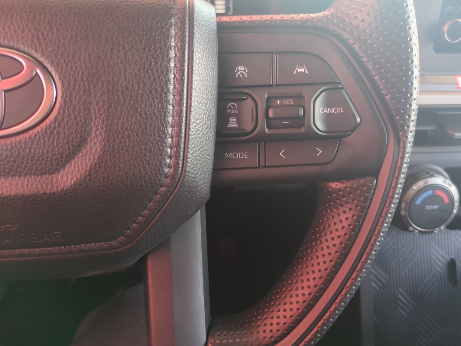 Certified 2026 Toyota Tacoma SR5 AWD/4WD image 20