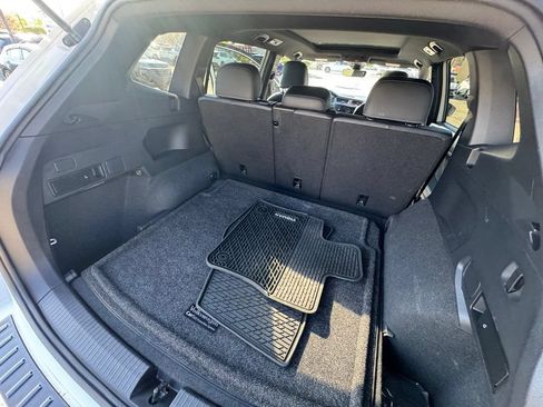 Used 2023 Volkswagen Tiguan SE R-Line AWD/4WD image 29