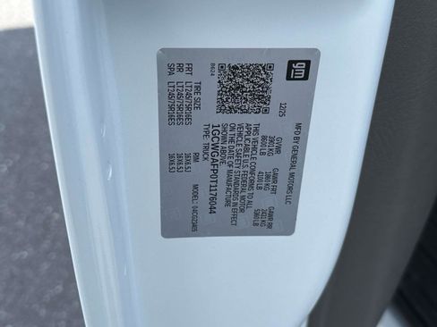 New 2026 Chevrolet Express 2500 w/ Driver Convenience Package image 18