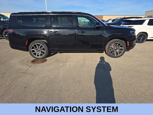 Used 2025 Jeep Wagoneer L Series III w/ Quick Order Package 25C Super AWD/4WD image 1