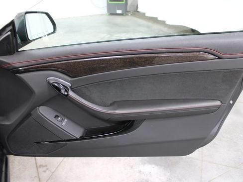 Used 2015 Cadillac CTS V RWD image 27
