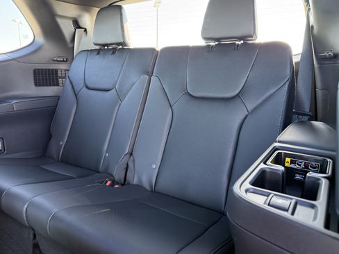 New 2026 Lexus TX 500h AWD w/ Technology Package image 29