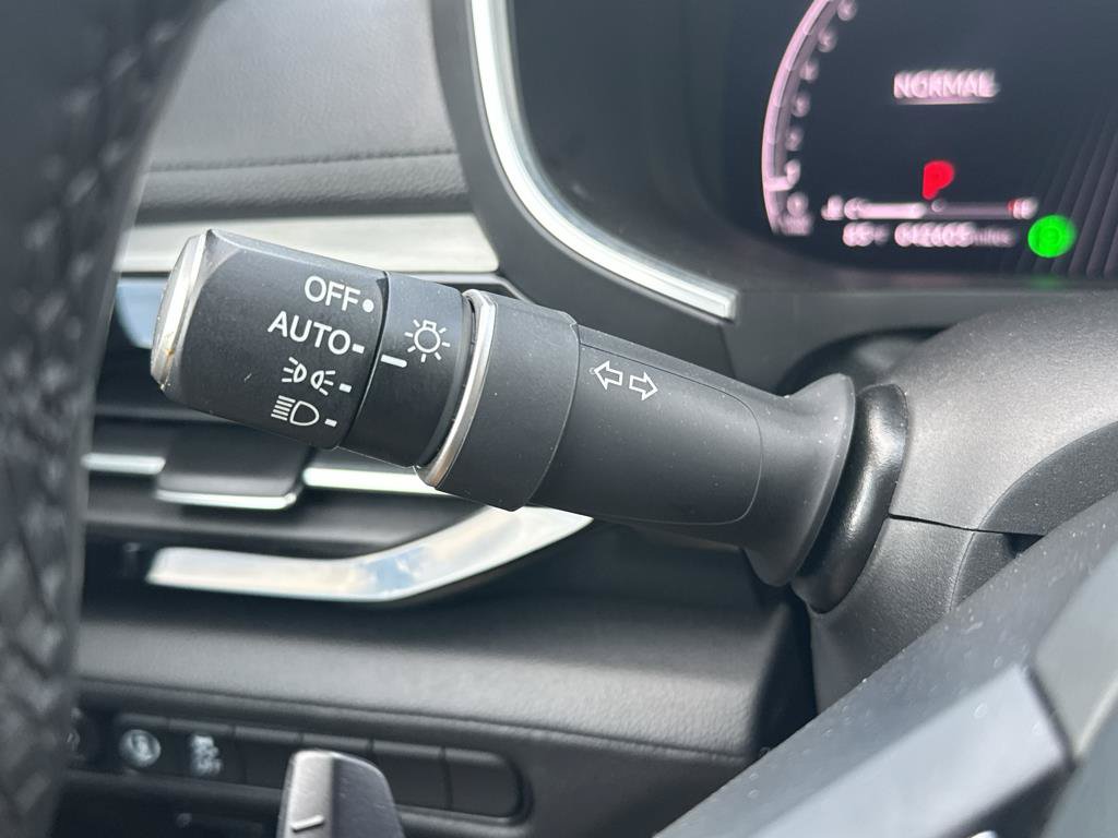 Certified 2024 Acura MDX SH-AWD image 10