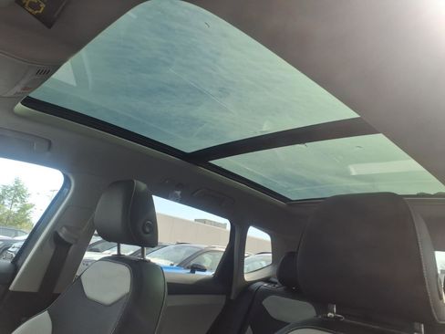 New 2026 Volkswagen Taos SEL AWD/4WD image 13