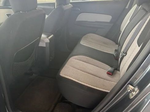 Used 2011 Chevrolet Equinox LS w/ Bluetooth Package FWD image 16