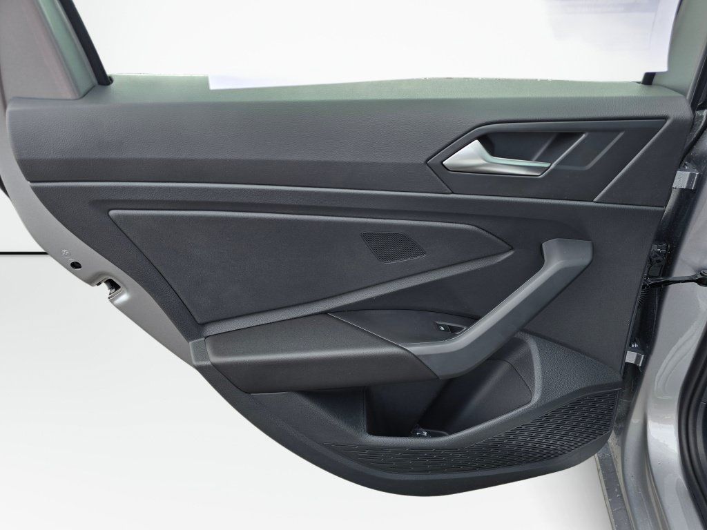 New 2026 Volkswagen Jetta Sport FWD image 33