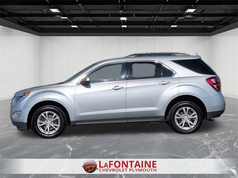 Certified 2017 Chevrolet Equinox LT w/ Convenience Package image 5