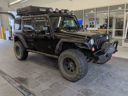 Used 2016 Jeep Wrangler Unlimited Sport w/ Quick Order Package 24S AWD/4WD image 2