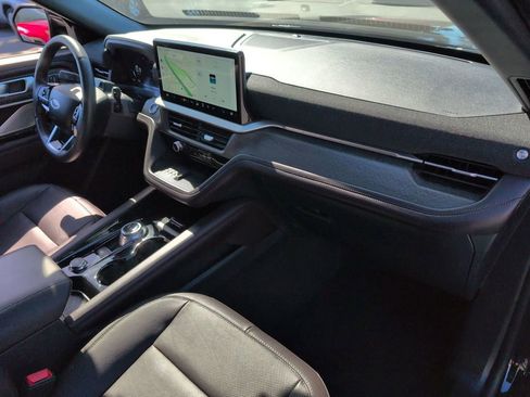 Used 2025 Ford Explorer Platinum w/ LUX Leather Package image 33