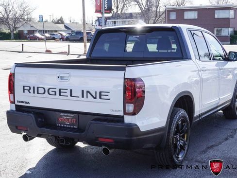 Used 2025 Honda Ridgeline Black Edition image 25