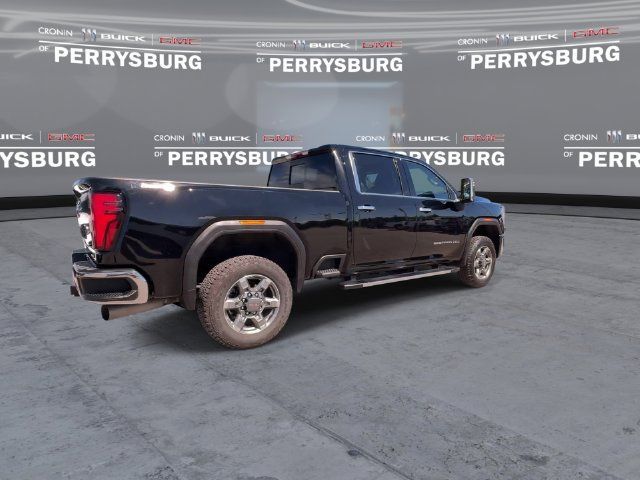 Used 2026 GMC Sierra 2500 SLT w/ SLT Premium Package AWD/4WD image 2