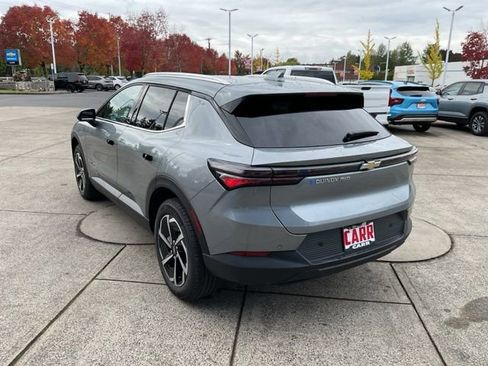 New 2026 Chevrolet Equinox EV LT image 6