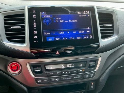 Certified 2018 Honda Pilot EX-L image 27