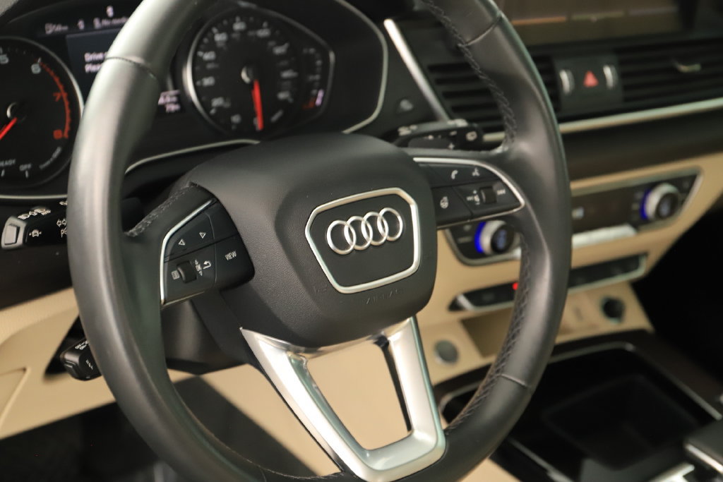 Certified 2023 Audi Q5 2.0T Premium w/ Convenience Package AWD/4WD image 16