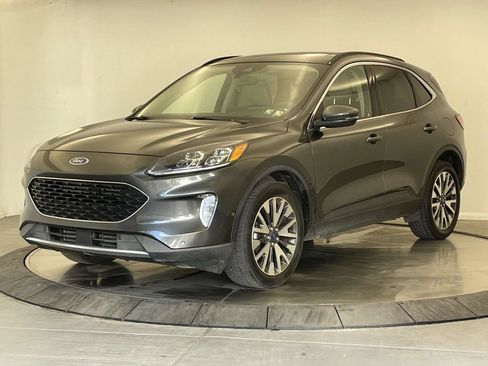 Used 2020 Ford Escape Titanium AWD/4WD image 1