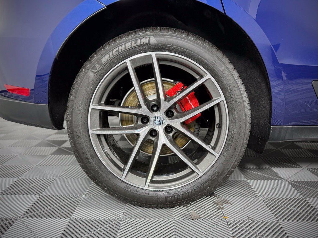 Certified 2026 Porsche Macan S AWD/4WD image 19