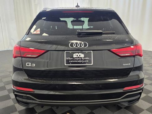 New 2025 Audi Q3 2.0T Premium image 5