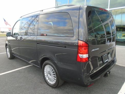 Used 2023 Mercedes-Benz Metris Metris Passenger Van Standard image 6