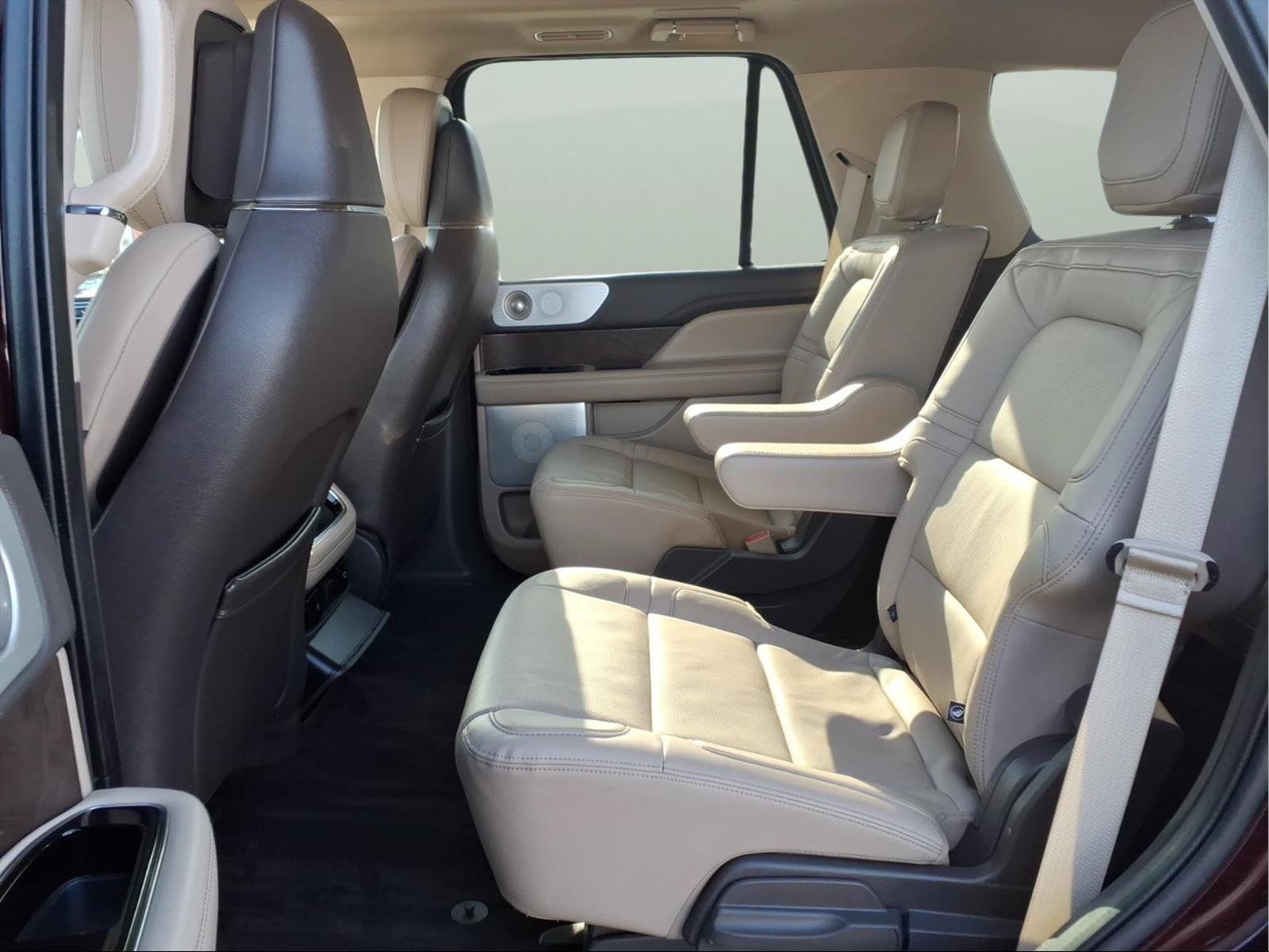 Used 2023 Lincoln Navigator Reserve AWD/4WD image 26