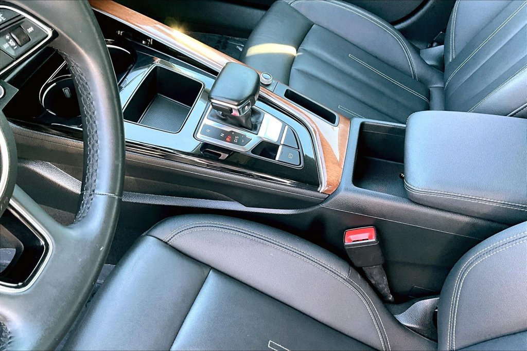 Used 2022 Audi A5 2.0T Premium w/ Convenience Package AWD/4WD image 19