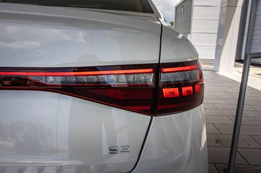 Certified 2026 Volkswagen Jetta SE FWD image 14