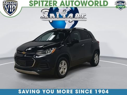 Used 2020 Chevrolet Trax LT w/ LT Convenience Package FWD image 6