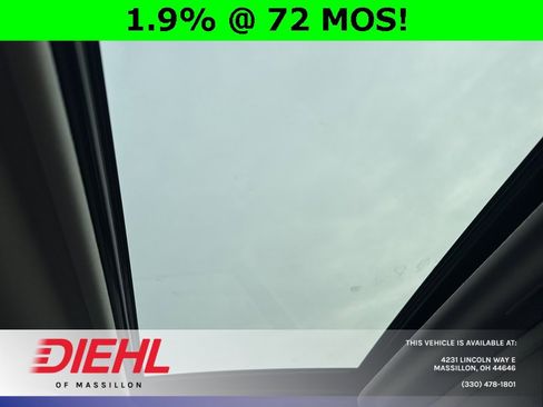 Used 2025 Subaru Crosstrek 2.0i Premium image 14