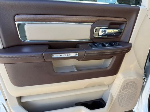 Used 2016 RAM 2500 Laramie image 15