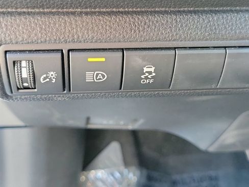 Used 2024 Toyota Corolla SE w/ SE Package FWD image 20