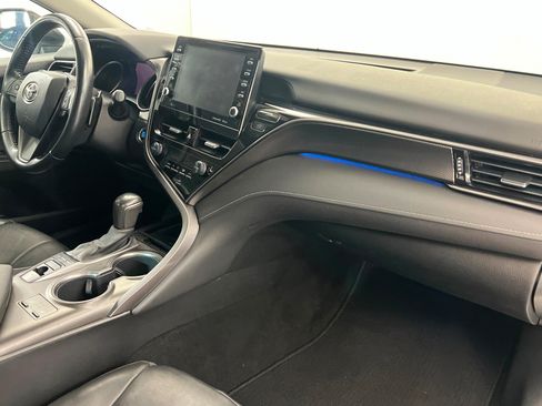 Used 2021 Toyota Camry XSE w/ Carpet Mat Package (TMS) FWD image 23
