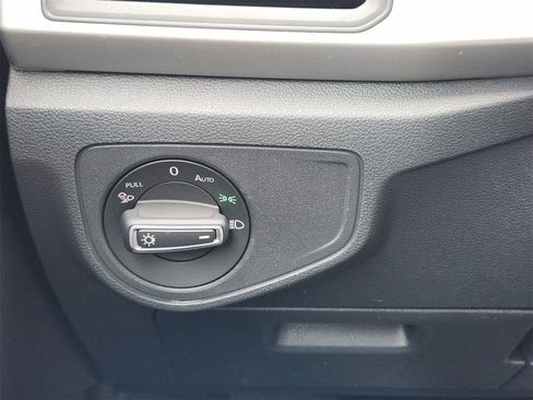 Used 2022 Volkswagen Atlas SE image 21