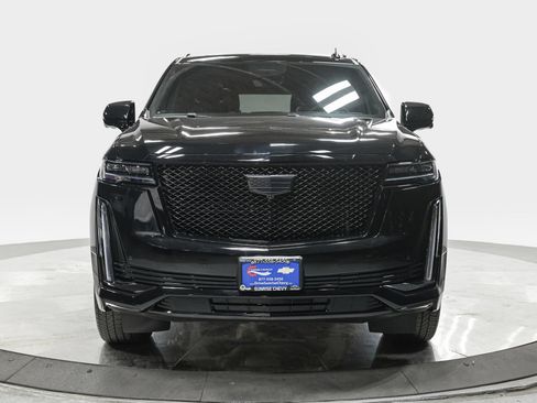 Used 2024 Cadillac Escalade ESV Sport w/ Touring Package AWD/4WD image 10